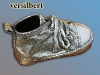 versilberter Kinderschuh